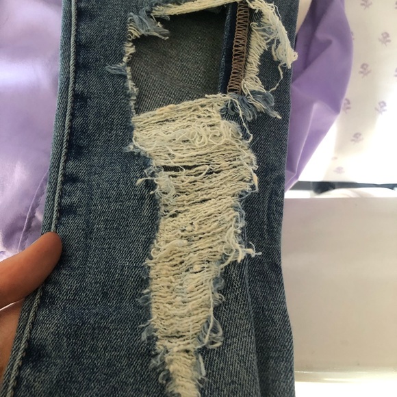 URBAN OUTFITTER BDG blue jeans - Picture 3 of 5